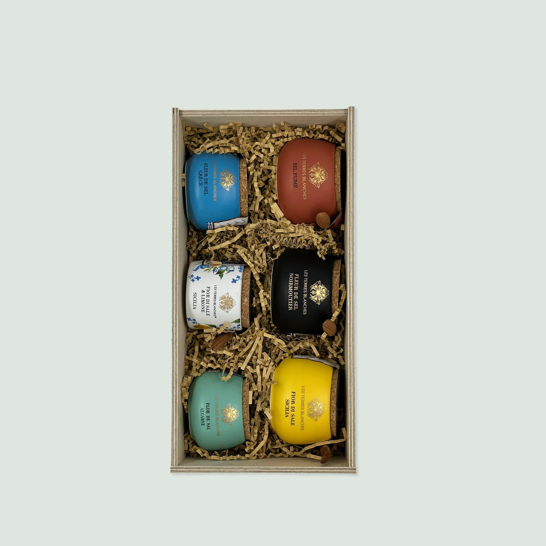 Mediterranean Fleur de Sel Collection – Les Terres Blanches | 6 Artisan Sea Salts in Exclusive Ceramic Pots Mediterranean Fleur de Sel Collection – Les Terres Blanches | 6 Artisan Sea Salts in Exclusive Ceramic Pots in wooden gift box