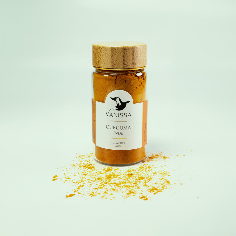 turmeric India ( curcuma ) gourmet spices with our premium Exotic Turmeric/Curcuma India 50gr in a nice jar with wood lid .