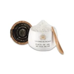 Fleur de sel from Île de Ré in ceramic jar with spoon