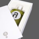 λ /lambda/ Ultra Premium Extra Virgin Olive Oil (500 ml) in a Handcrafted Gift Box - Image 2