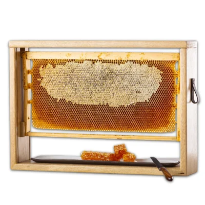 Raw Honeycomb in Wooden Frame – Limited Edition | Papadopoulos Beekeeper Family
