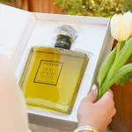 Flacon Couture designer bottle reflecting high-end French craftsmanship
