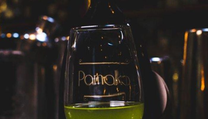 pamako evoo color Pamako high phenolic evoo in Glass - vivid green color