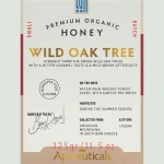 Gourmet oak honey paired with cheese and dark chocolate